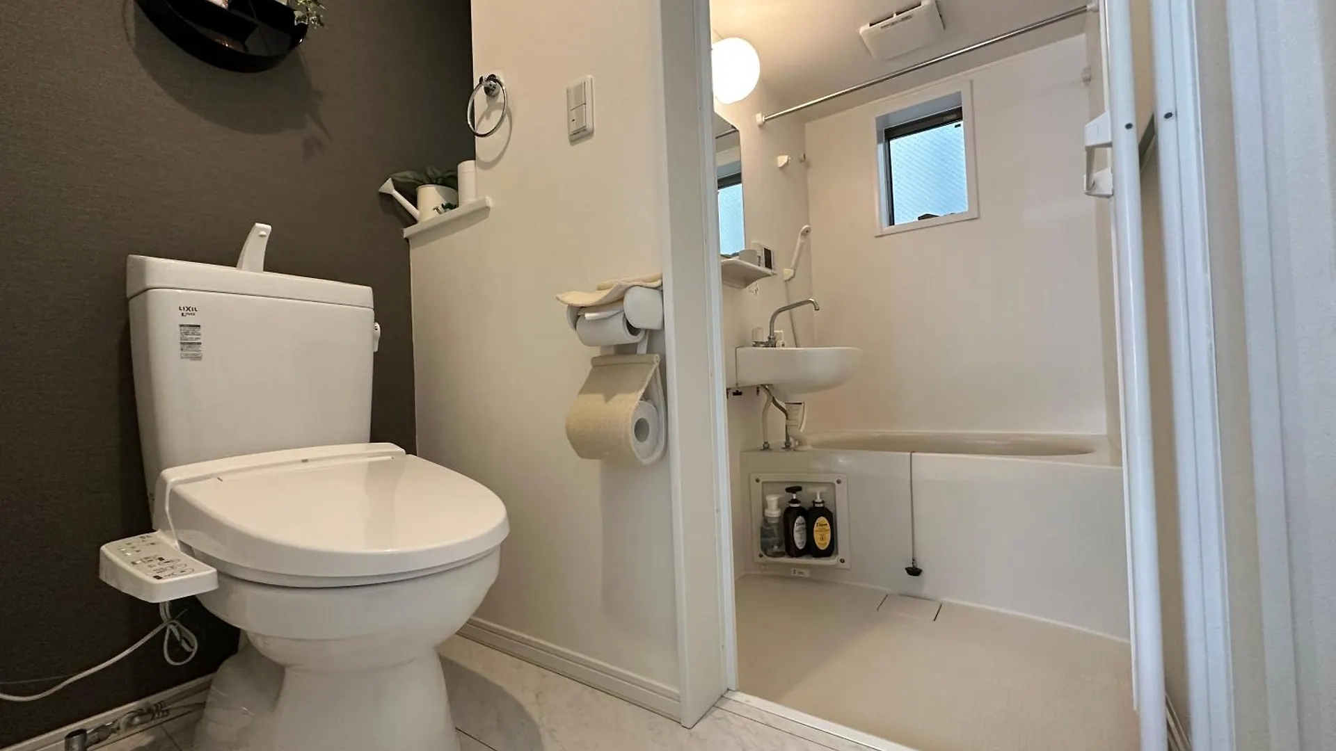 アイリスコート Apartment Tokyo Japan